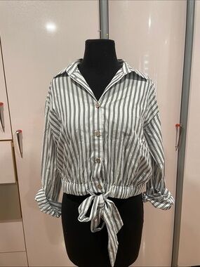 Women's Black & White Striped Tie-Front Button Shirt